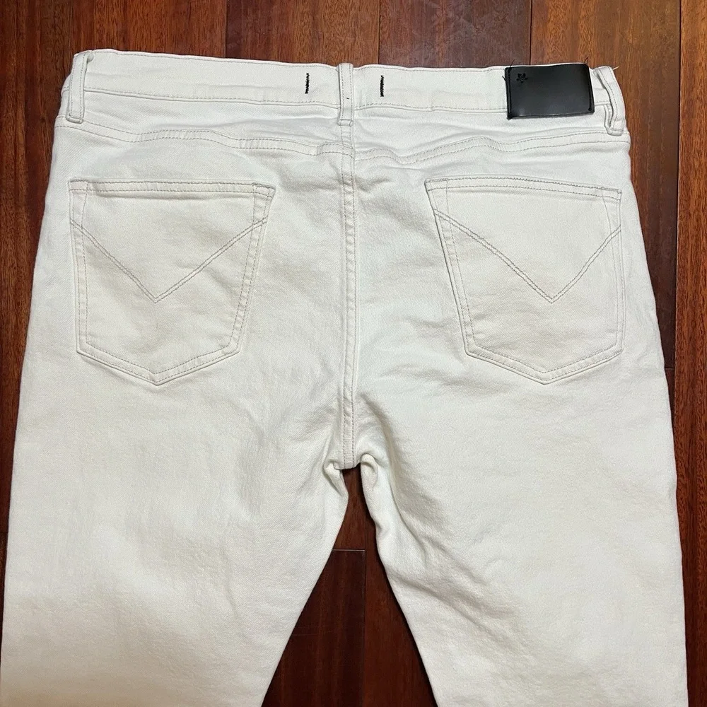 John Varvatos USA Jeans Mens 33 34x28 White Wight Stretch Streetwear EUC READ